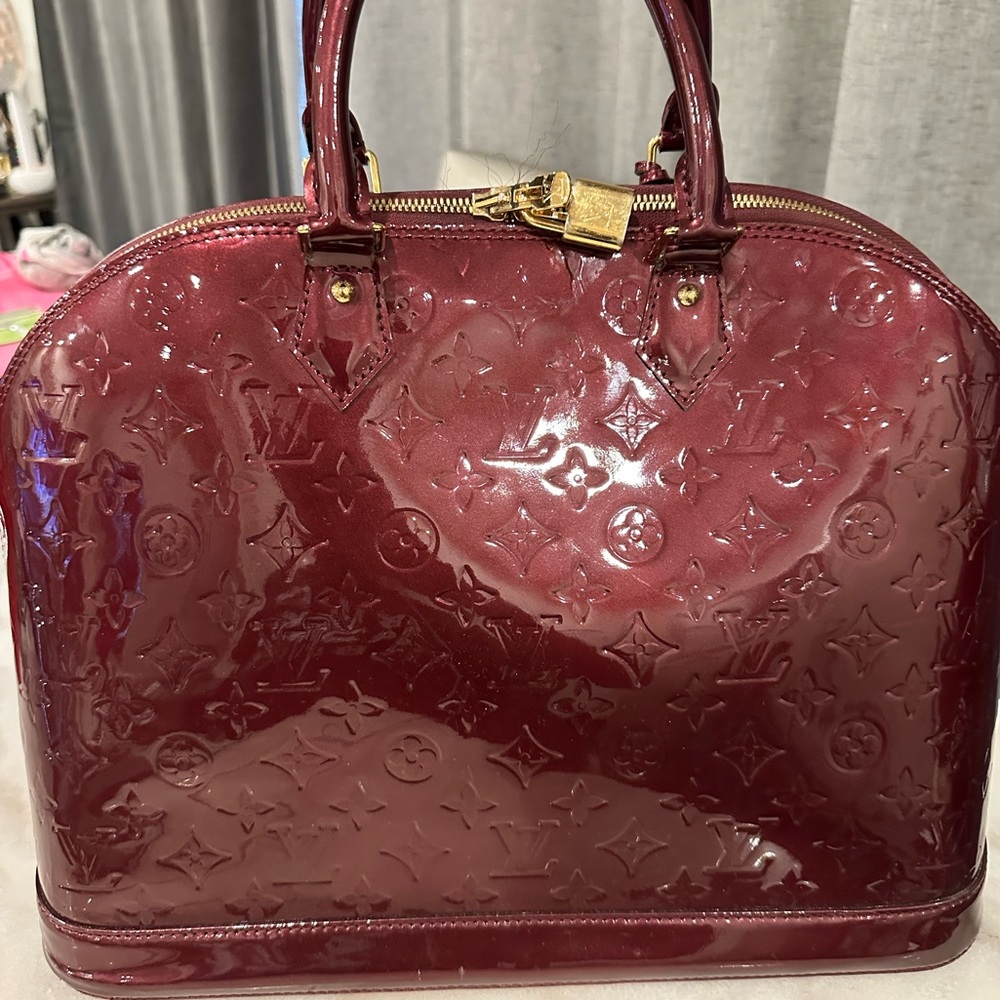 Louis Vuitton Alma Vernis GM (LARGE) - Picture 5 of 9